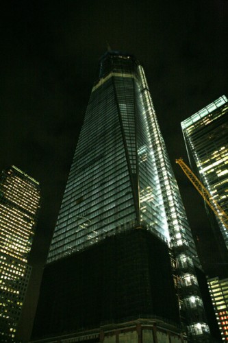 One World Trade Center at night. (AN / Tom Stoelker)