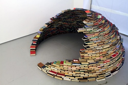 A corbel dome made of books. (Courtesy Miler Lagos)