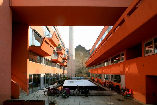 Sargfabrik Estate, 1996, by BKK-2 and Johnny Winter architects (Courtesy Austrian Cultural Forum)