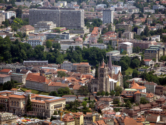 Aerial view of Lausanne. (Wikimedia Commons)