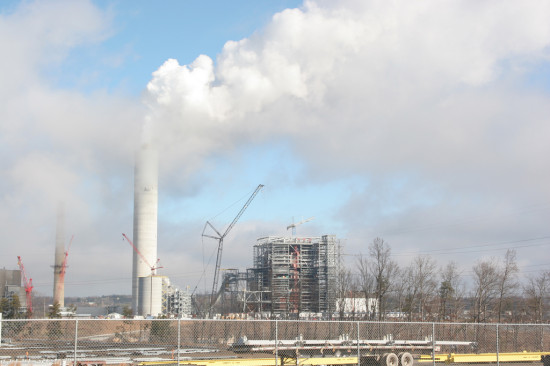 Coal Plant in North Carolina. (Rainforest Action Network / Flickr)