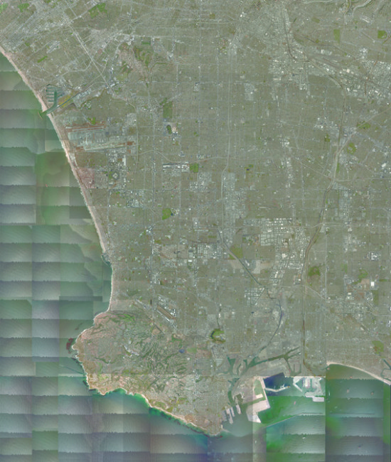 Satellite overview of LA's thousands of pools (Benedikt Grob and Joseph K. Lee) 