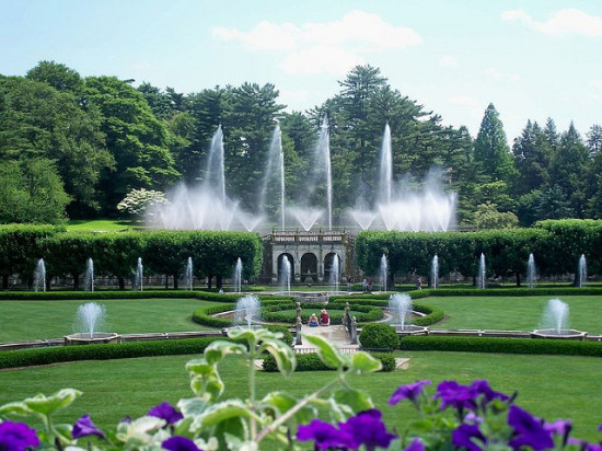 The Longwood Gardens fountain. 