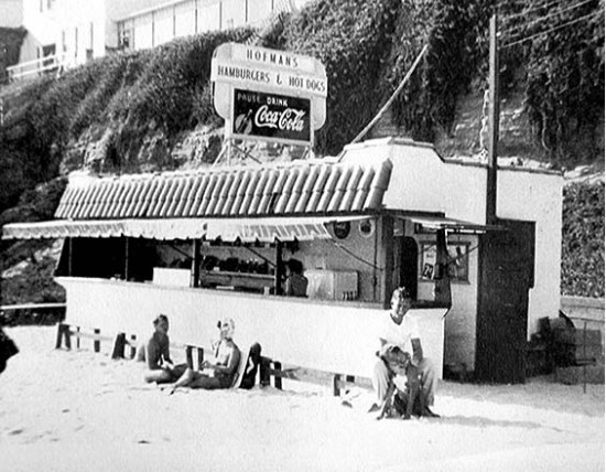 Original Hof's Hut beach stand in Long Beach (Hof's Hut) 