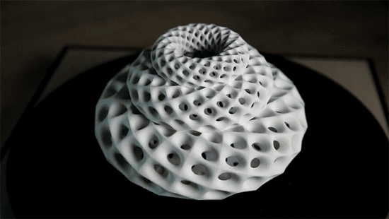 GIF of Blooming Zeotrope Sculpture (Courtesy Instructables)