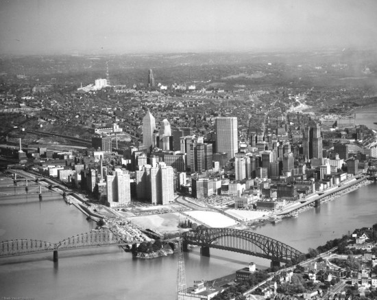 Aerial view of Pittsburgh’s skyline, 1954 (Courtesy Brady Stewart Studio) 