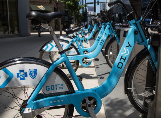 By Tony Webster from Portland, Oregon, United States (Chicago Divvy Bike Sharing (Clinton/Madison)) [CC BY 2.0], via Wikimedia Commons
