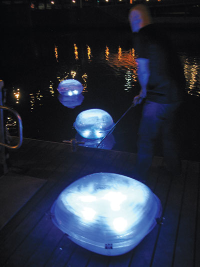 Light Drift installation on the Schuylkill River.