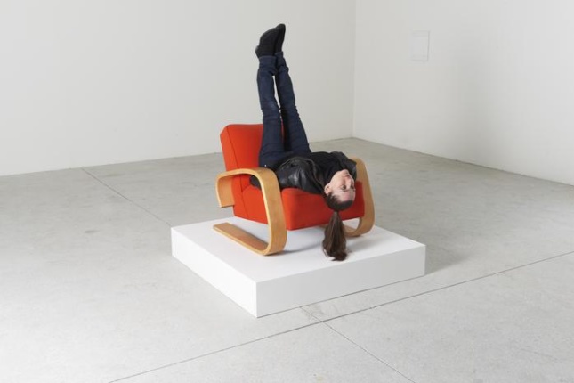Erwin Wurm, Spaceship to venus, One Minute Sculpture, 2016. Instruction drawing, Aalto Tank lounge chair, model 37. Realized by public. (Courtesy Lehmann Maupin)