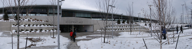https://commons.wikimedia.org/wiki/File:Opening_day_at_the_TTC%27s_Highway_407_station,_2017_12_17_-o_(24271020877).jpg