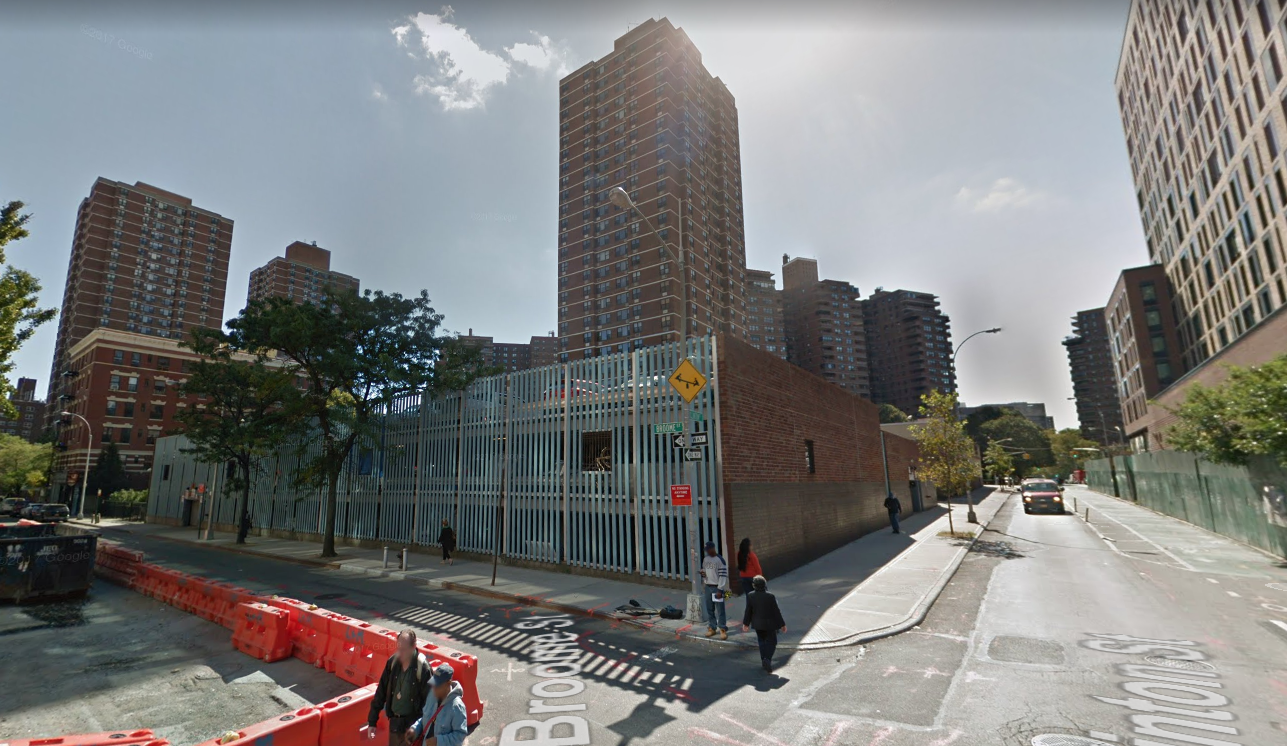 This parking garage at Broome and Clinton streets will be replaced by an affordable housing tower.(Google Earth)