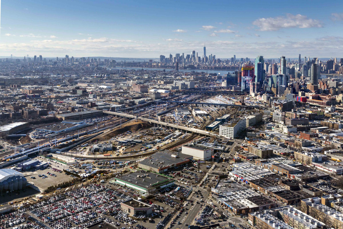 Aerial view of Sunnyside Yard. (Courtesy New York City Economic Development Corporation)