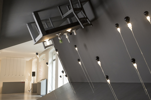 James Wines collaborated with Foscarini to challenge people's subconscious spatial expectations (Courtesy Foscarini). 