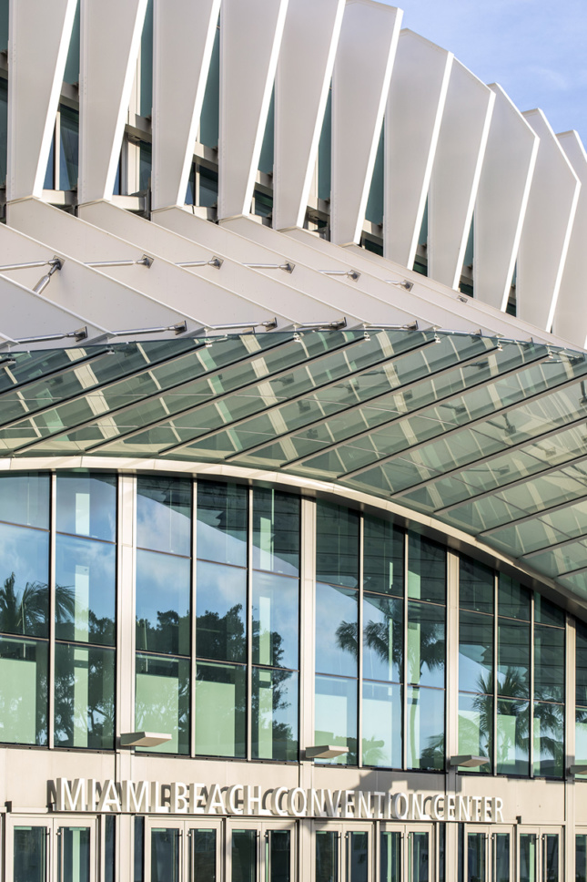 Miami Beach Convention Center's aluminum finned facade