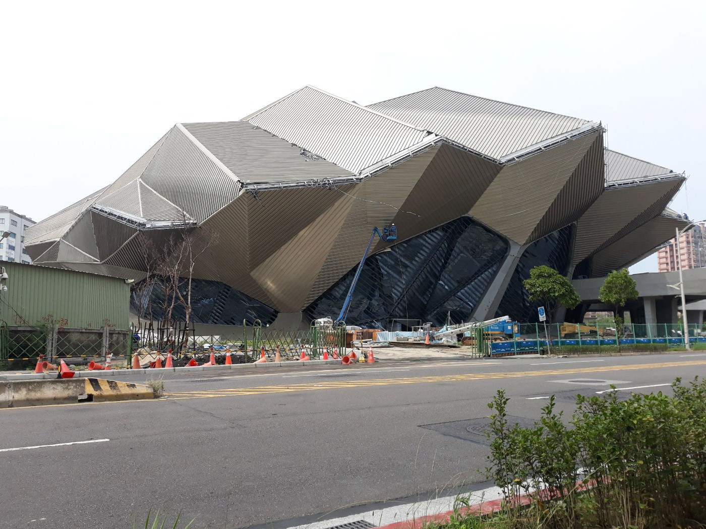 Reiser Umemoto's Taipei Pop Music Center in construction