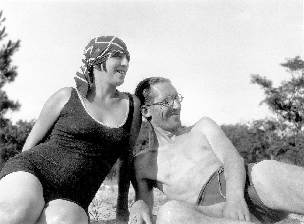 Photo of Le Corbusier and Yvonne Gallis