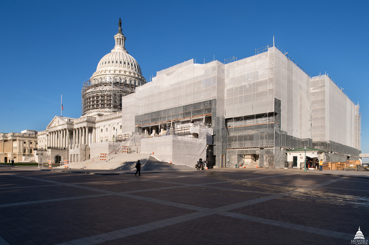 Photo of the U.S. Capitol dome restoration effort July 2016