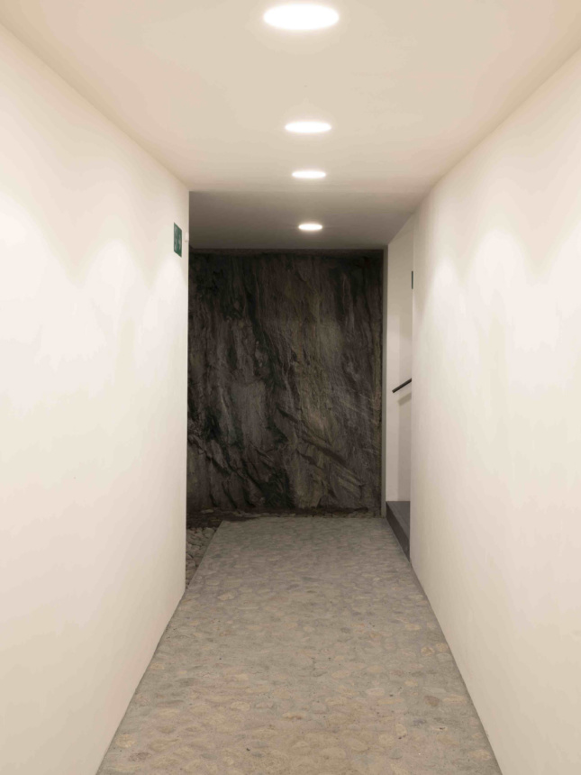 Photo of a hallway.