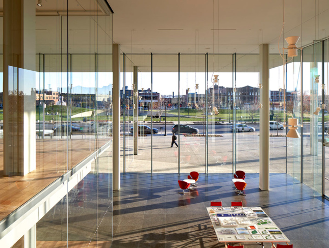 Krause Gateway Center by Renzo Piano Building Workshop Courtesy Michel Denancé