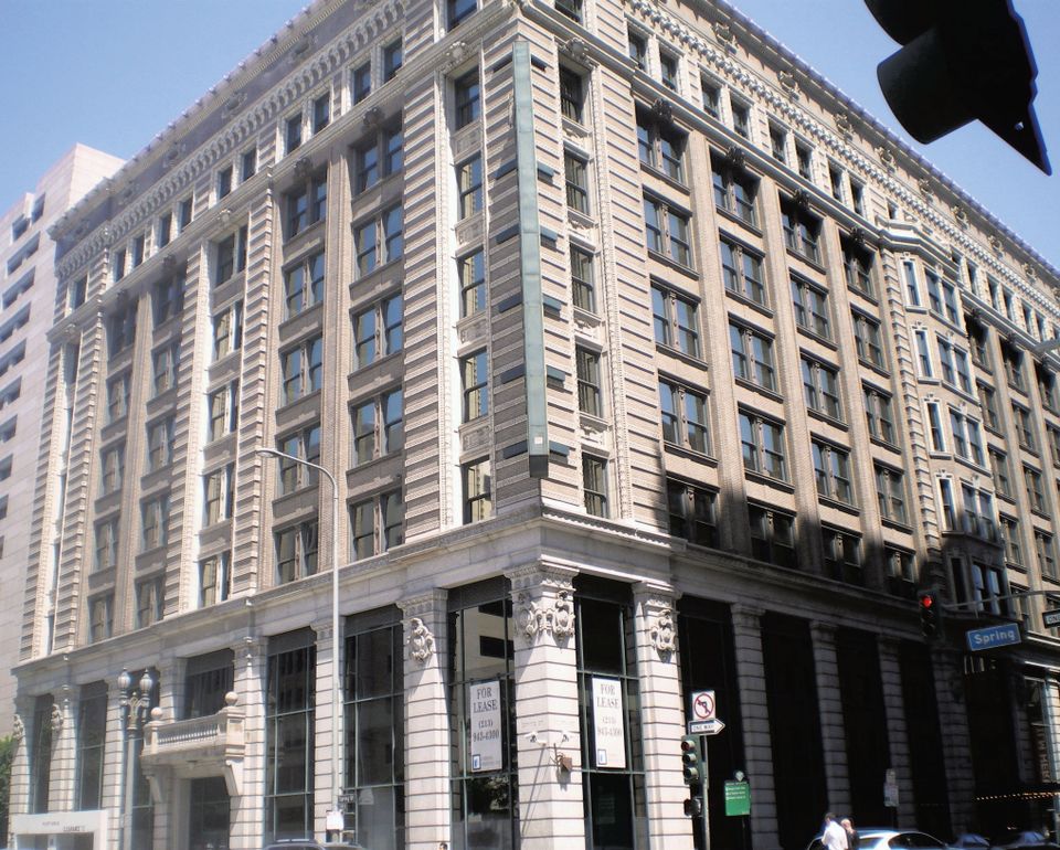 Photo of The Hellman Building in Downtown Los Angeles