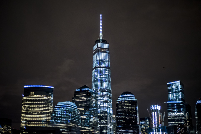 1 World Trade Center at night