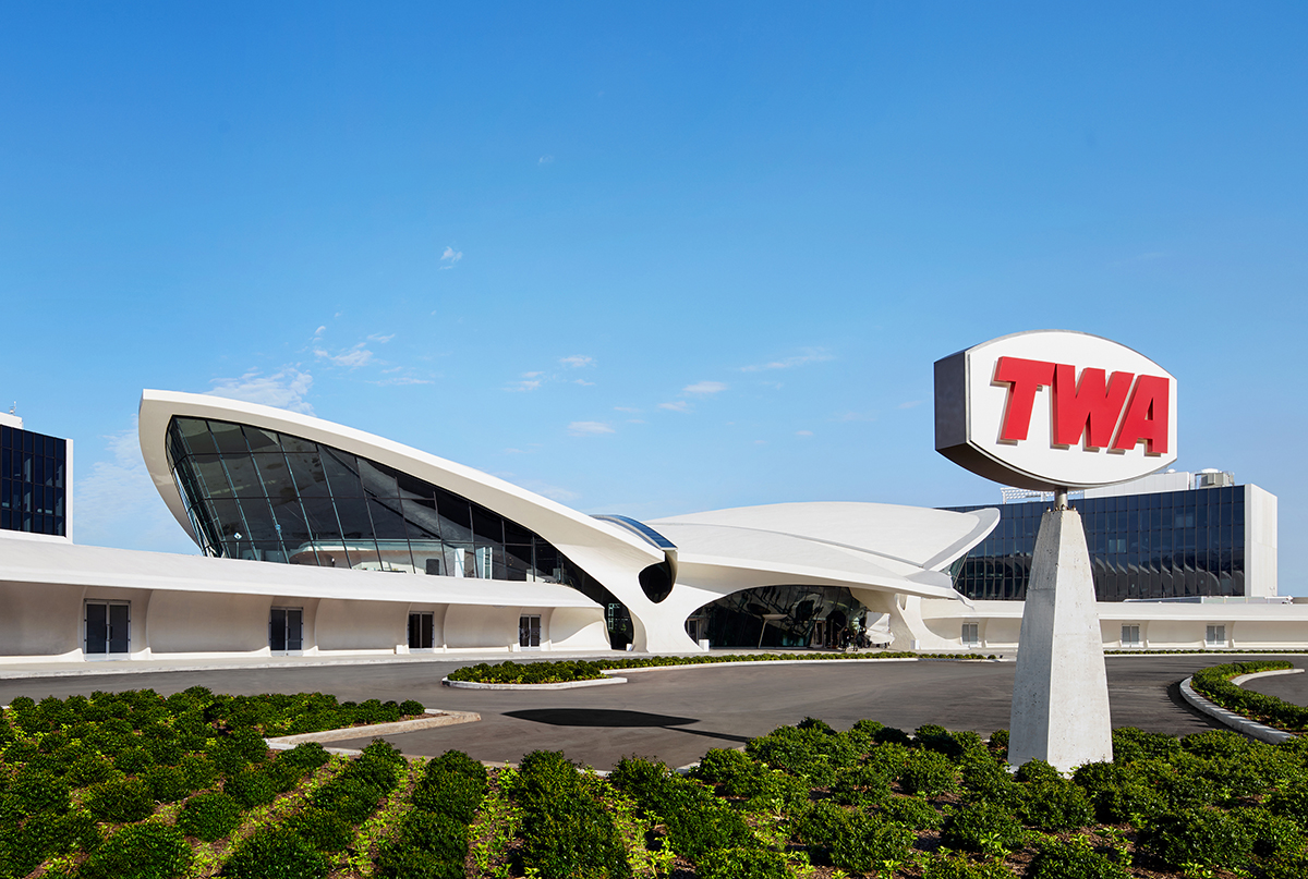 Image of exterior of Eero Saarinen's TWA Terminal structure, now converted into the TWA Hotel