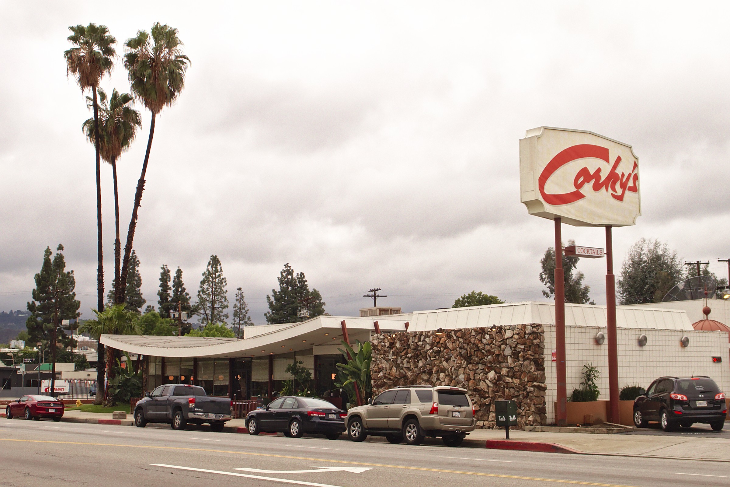 2014 photo of Corky's a low-slung Googie-style restaurant
