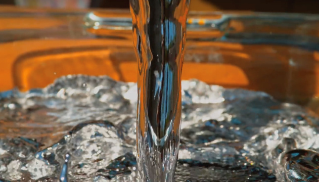 A liquid mirror being poured