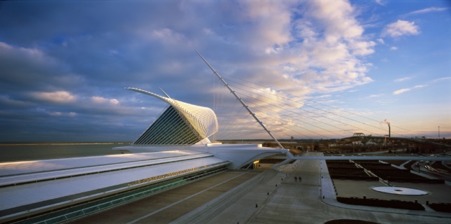 Calatrava art museum in Milwaukee