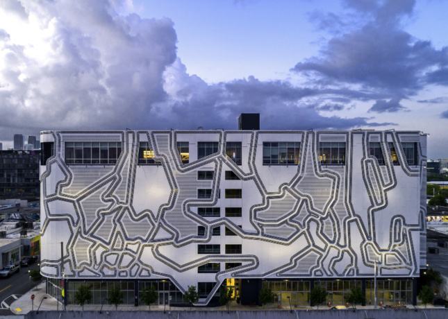 Image of the Wynwood Garage highlighting mixed-use division of floors