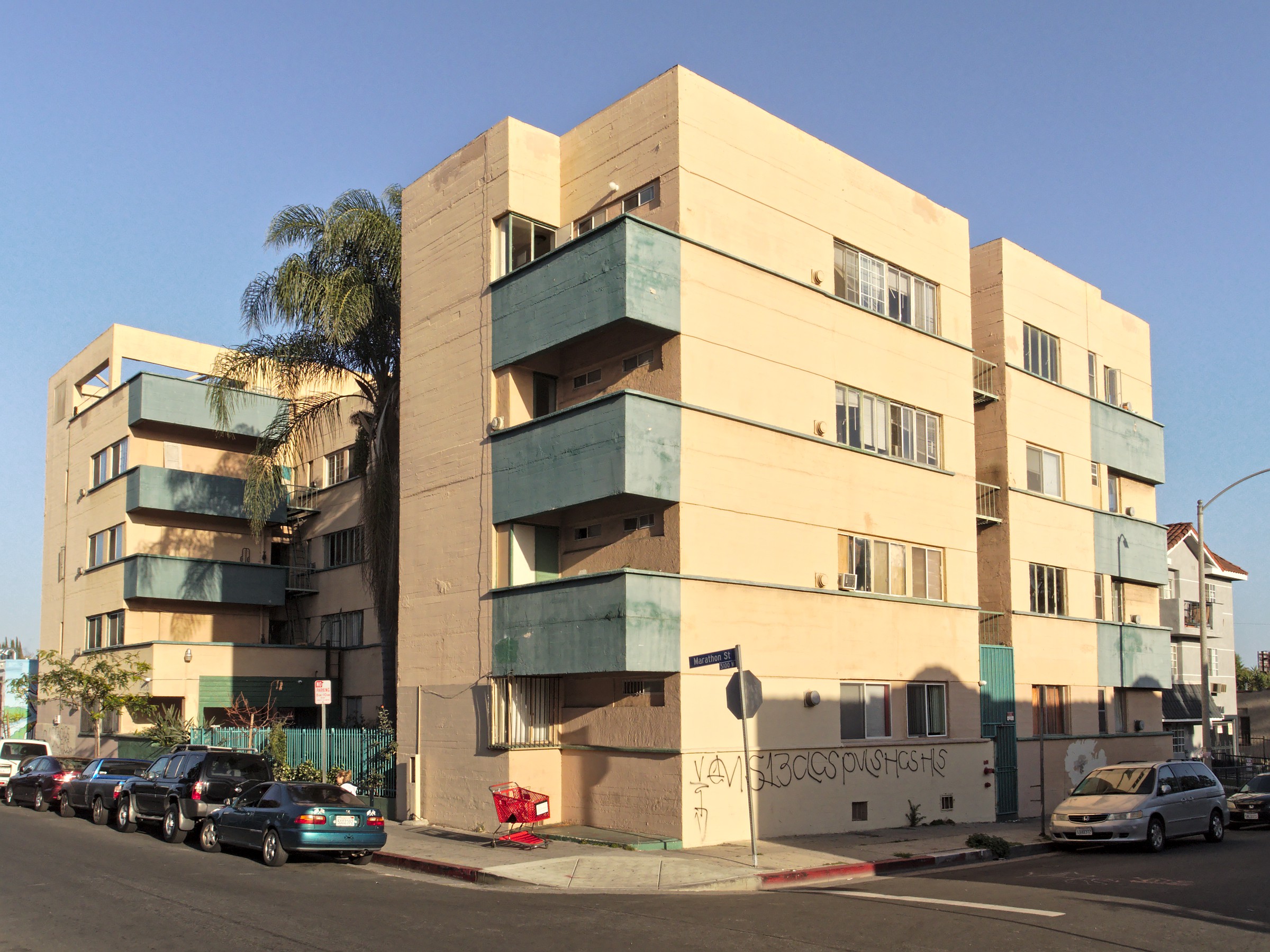 A Richard Neutra-designed apartment block