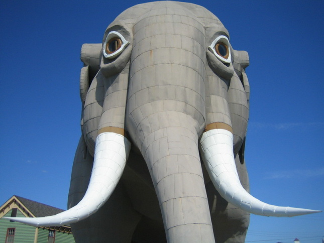 frontal view of elephant-shaped building
