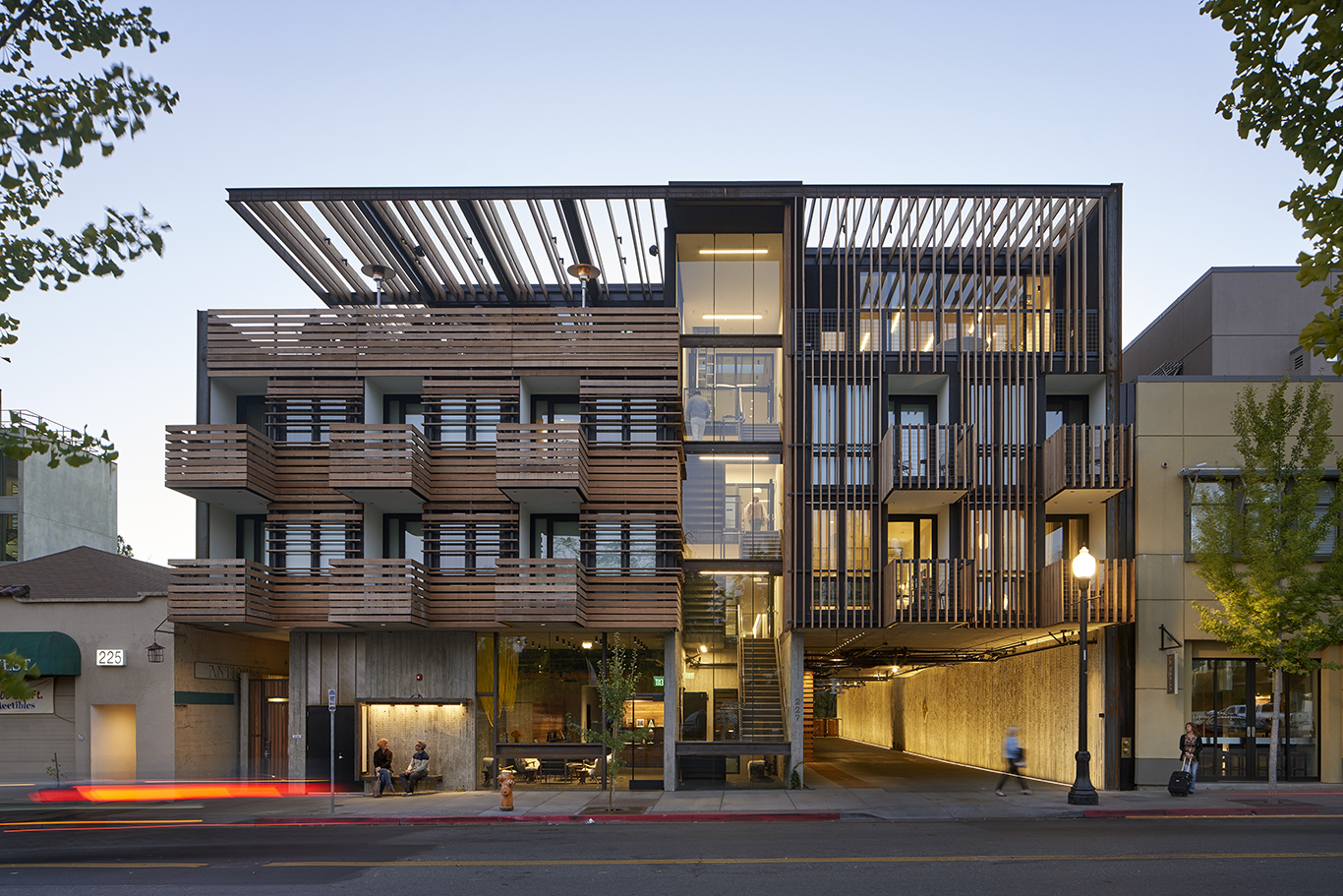 a wood-clad boutique hotel in northern california