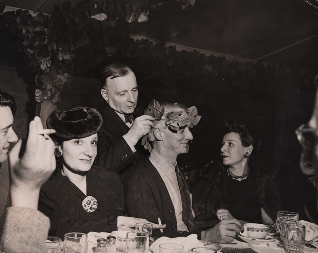 a dinner in New York late 1940s
