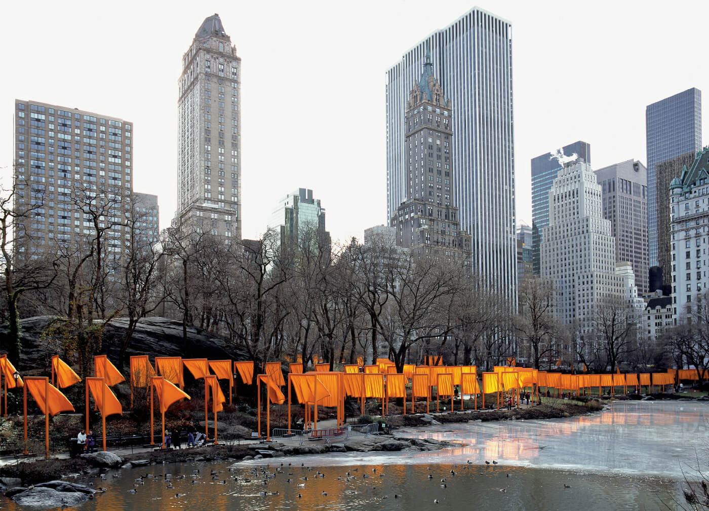 Thousands of fluttering fabric gates in Central Park