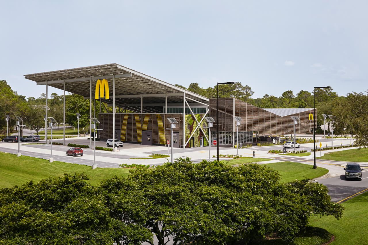 exterior of a McDonald's store in Florida