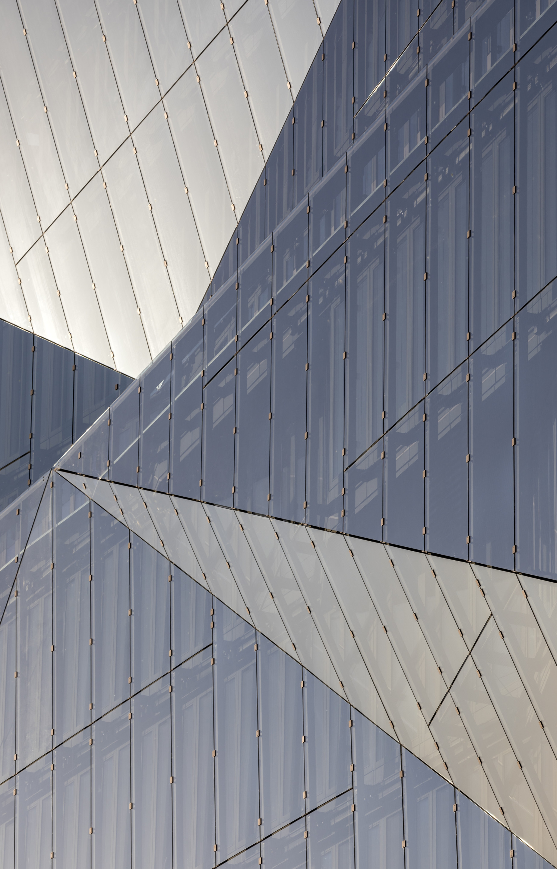 Detail image of the cube berlin facade
