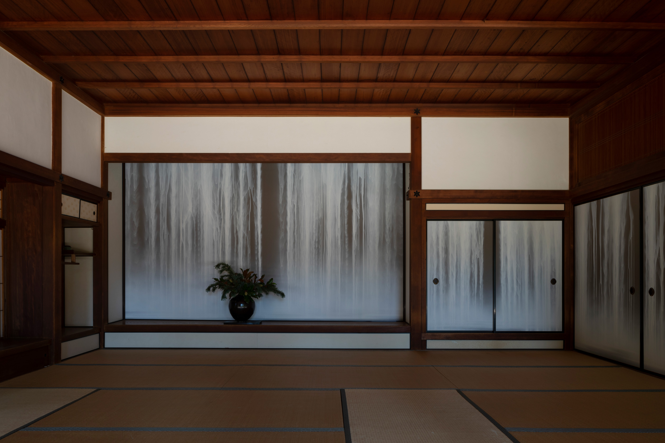 The interior of a 17th-century-style home, without the Shofuso and Modernism show