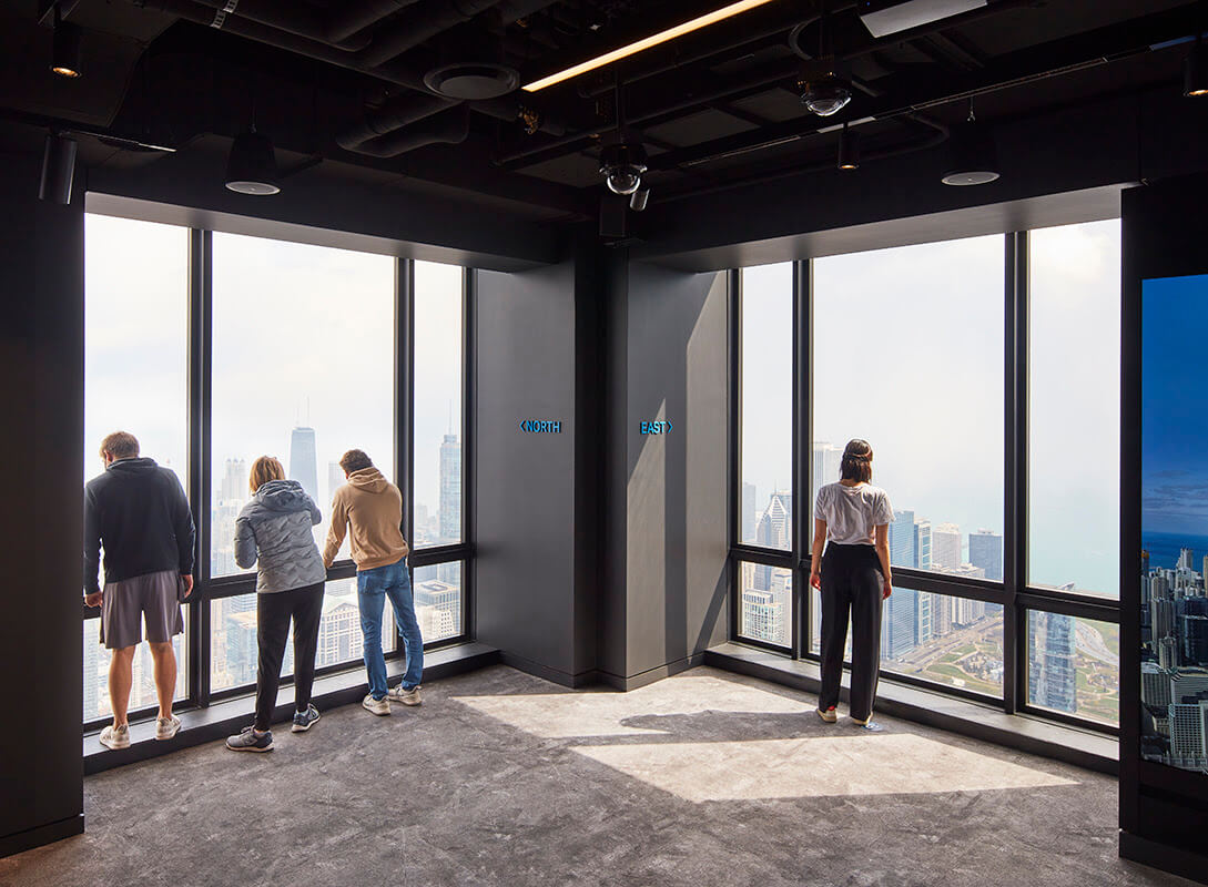 Som S Revamped Skydeck Chicago At Willis Tower Reopens 103 Floors Above The Windy City