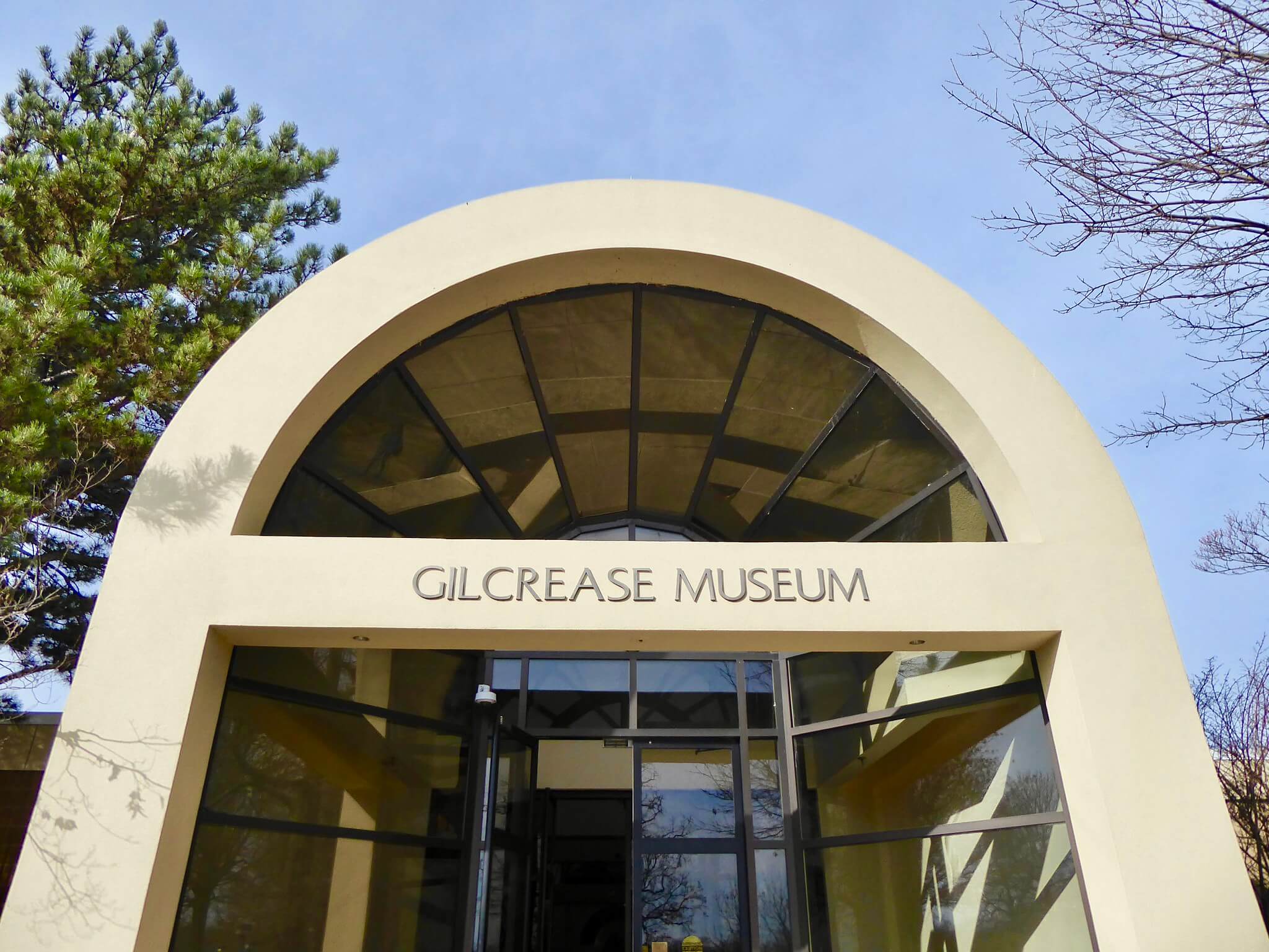 signage above the entrance to the gilcrease museum