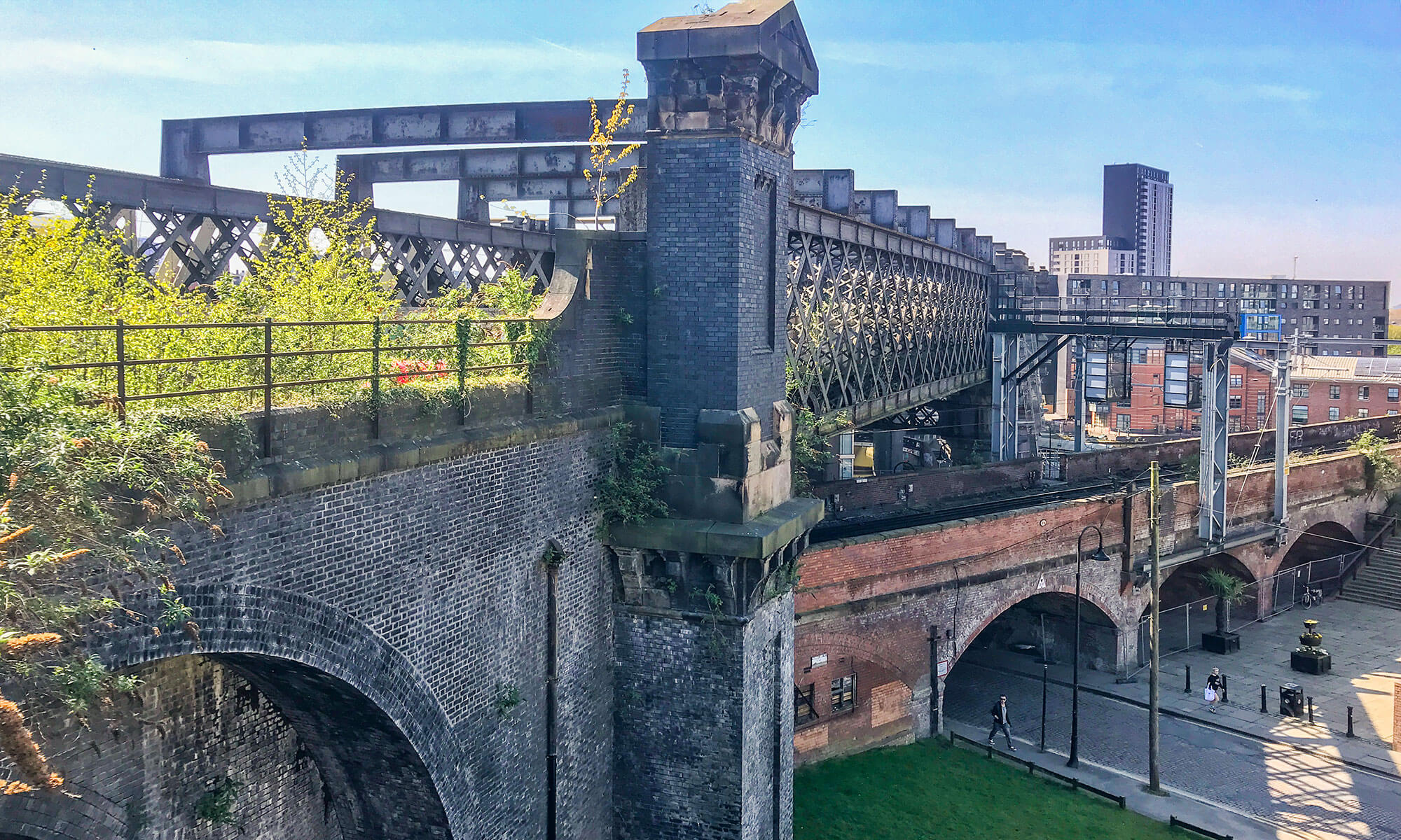 Image of the overgrown Castlefield Viaduct
