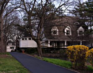 exterior view of an older home with gambrel roof, the Frederick Bagley House