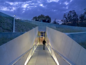 entrance to the sunken holocaust museum la at night
