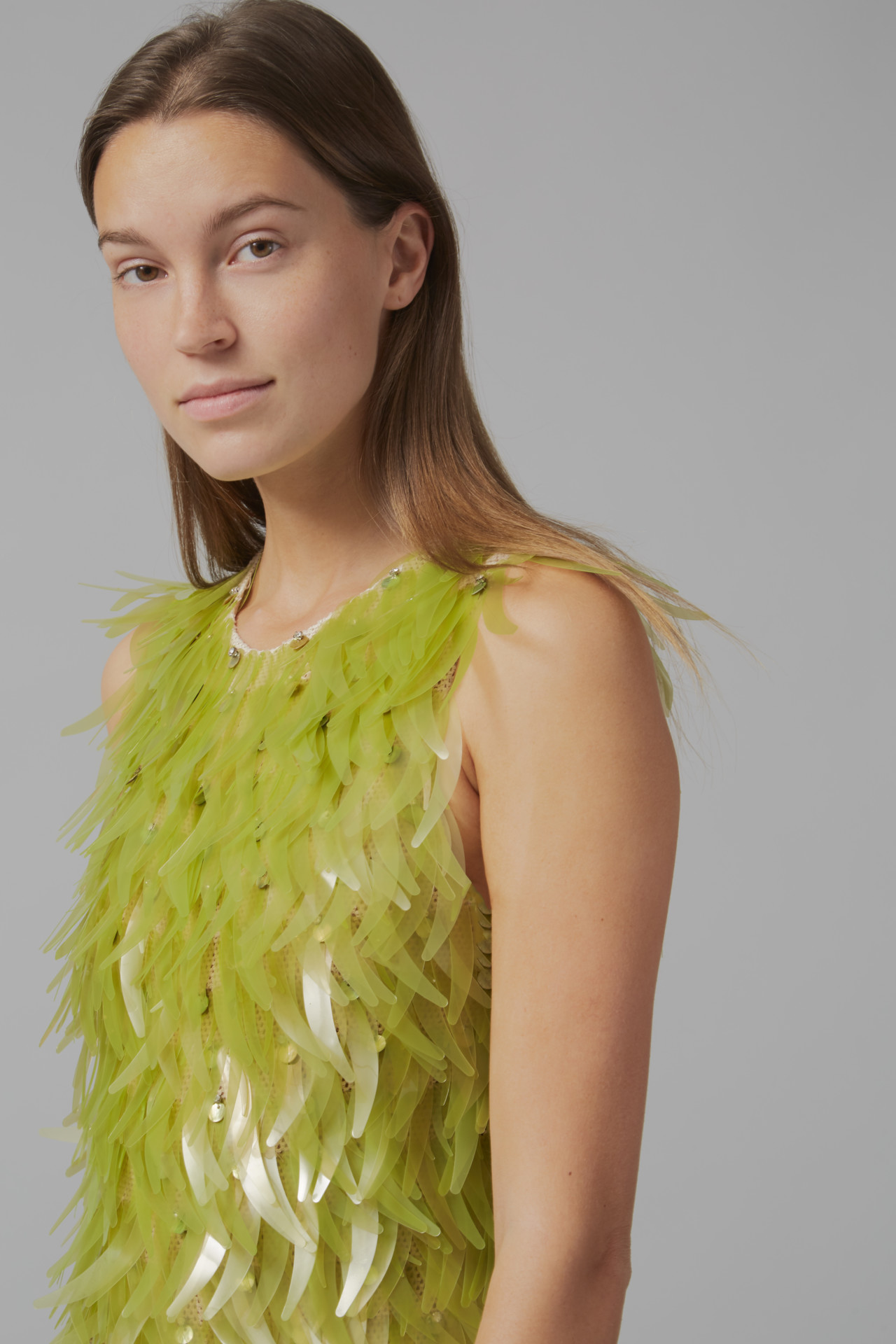 A green dress for waste age made from algae