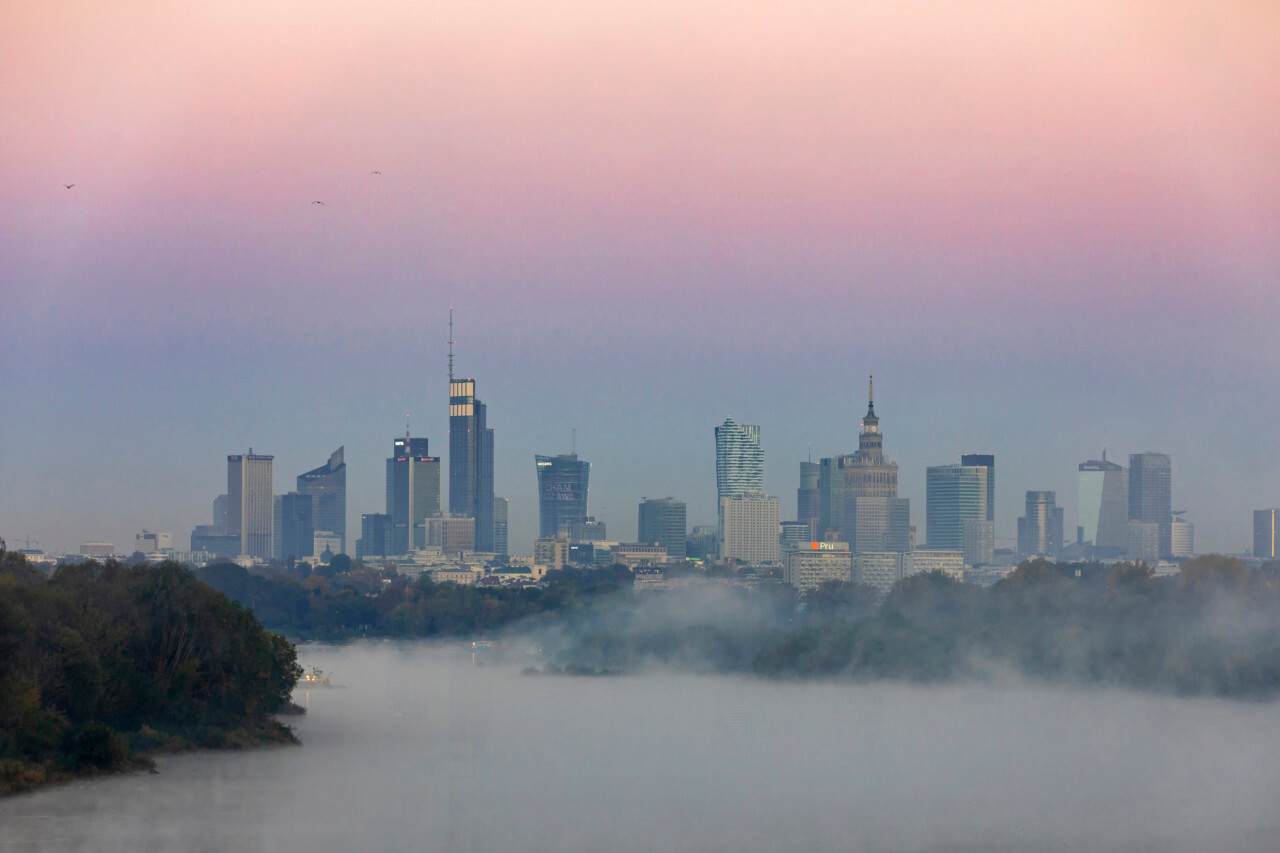 the warsaw skyline seen at dusk