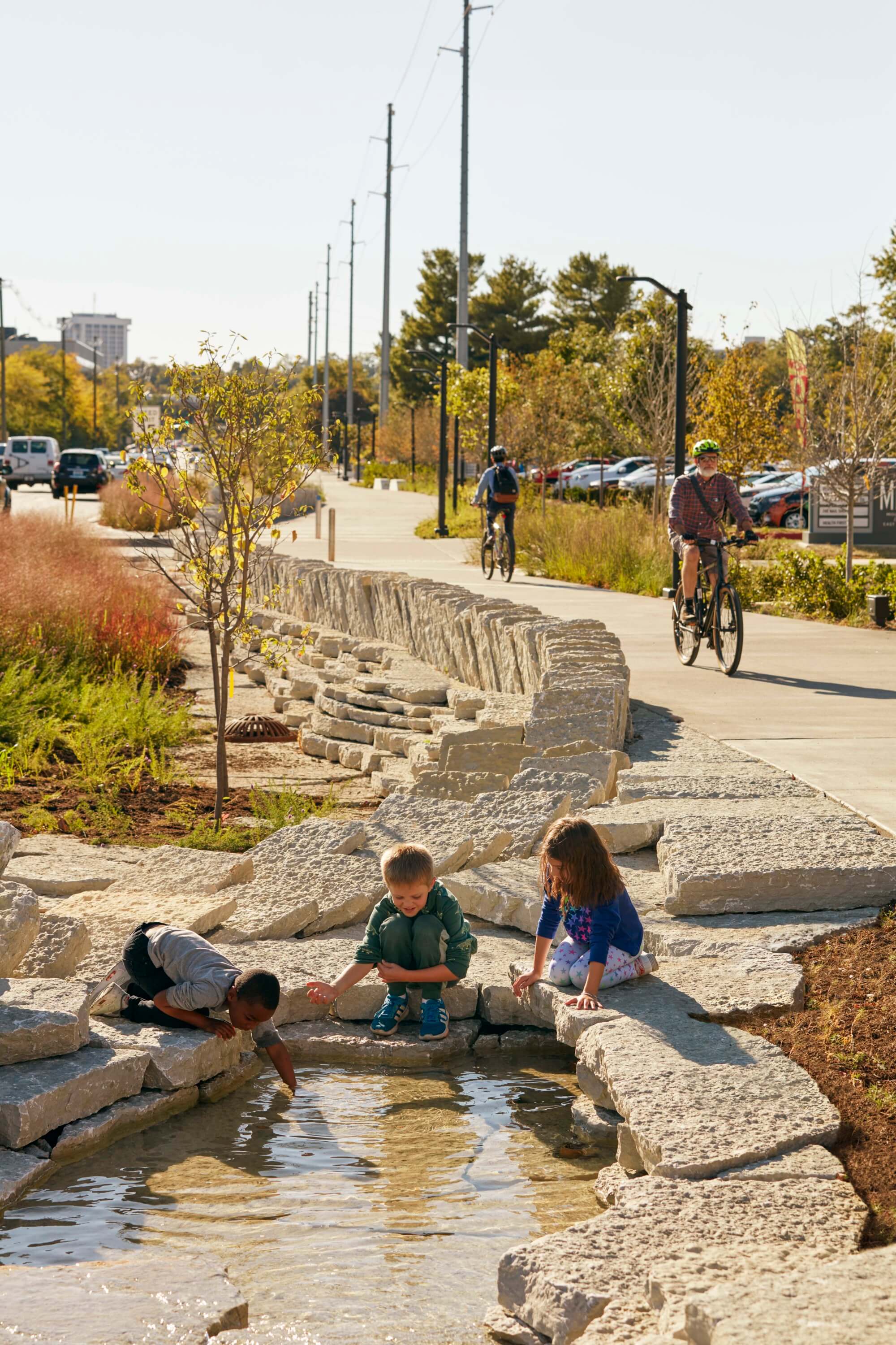 Town Branch Commons greenway opens in downtown Lexington, Kentucky