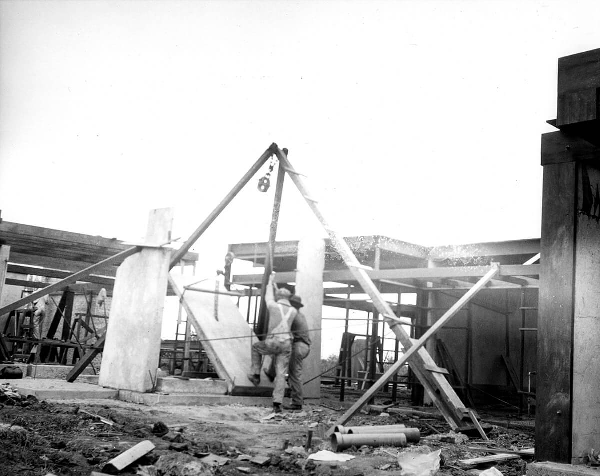 archival photo of a home being built in los angeles