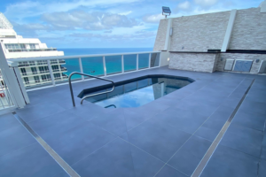 rooftop pool with drain