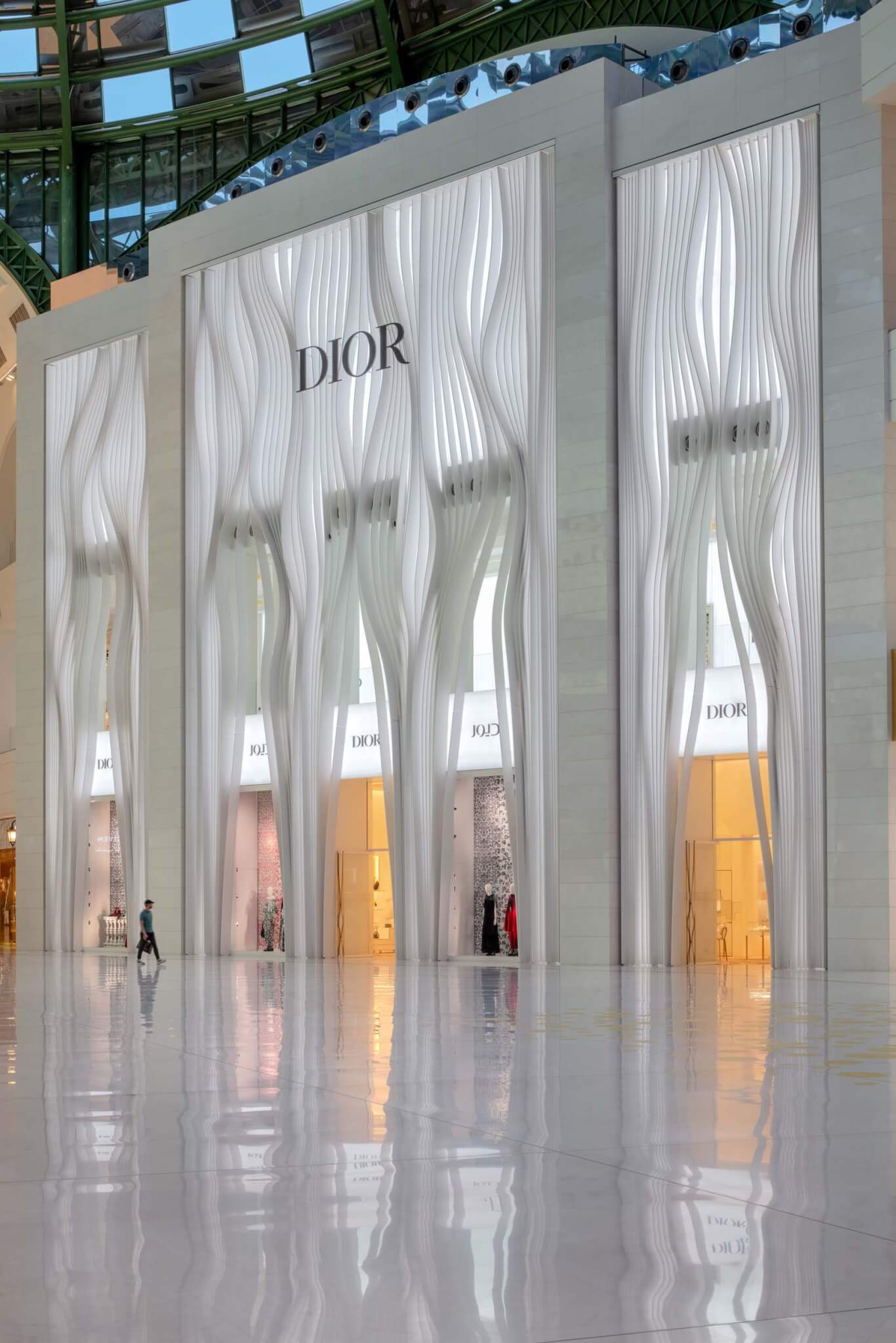 dior storefront in a mall