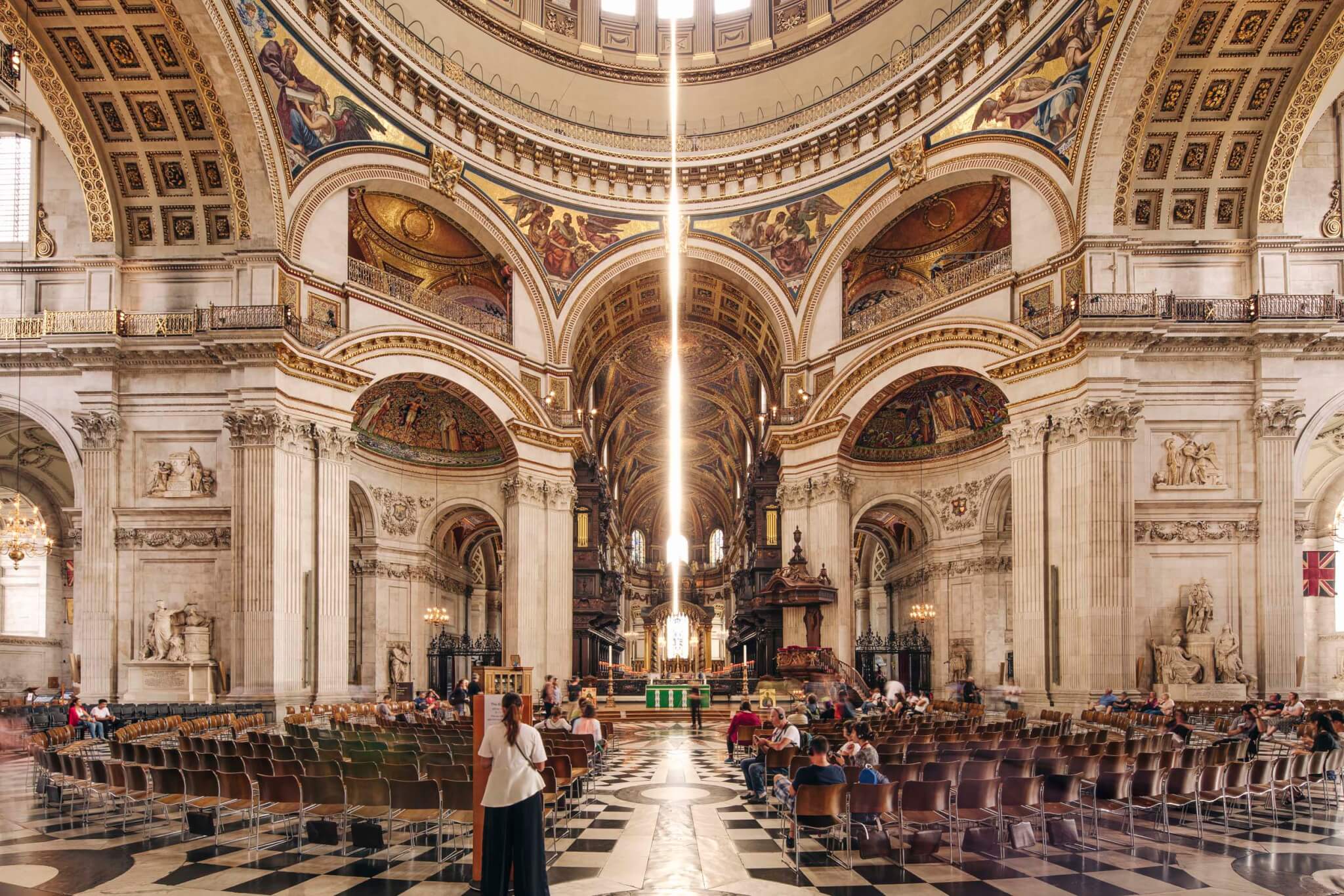 LDF23 Aura at St Pauls Cathedral Pablo Valbuena Supported by Bloomberg Philanthropies Credit Ed Reeve 02